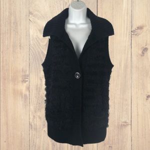 Long knitted vest